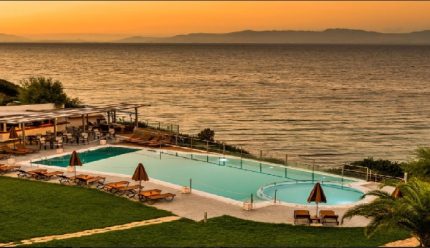 Grieķija, Peloponesa – Niforeika Beach Hotel & Bungalows 3*