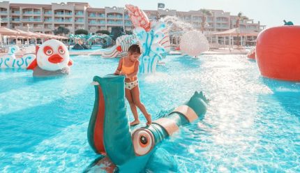 Ģimenes brīvdienas Hurgadā – Pickalbatros White Beach Resort 5*