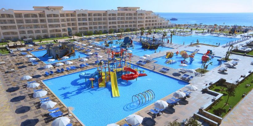 Ģimenes brīvdienas Hurgadā – Pickalbatros White Beach Resort 5*