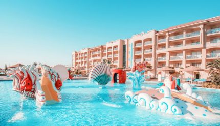 Ģimenes brīvdienas Hurgadā – Pickalbatros White Beach Resort 5*