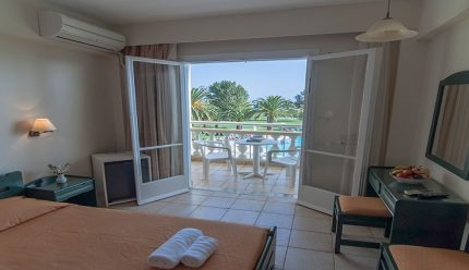 Atpūta Grieķijā, Korfu – Messonghi Beach Resort 3*