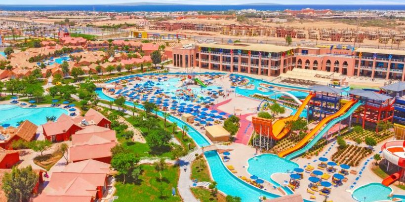 Ģimenes atpūta Hurgadā – Pickalbatros Jungle Aqua Park 4+*