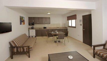 Kipra – Petrosana Hotel Apartments