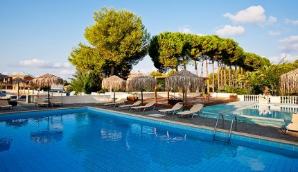 6 Ionian sea hotel Active Travel baseins lielais