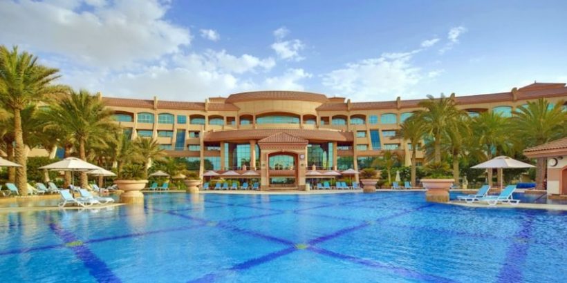 Ceļojums uz AAE – Al Raha Beach Hotel 5*