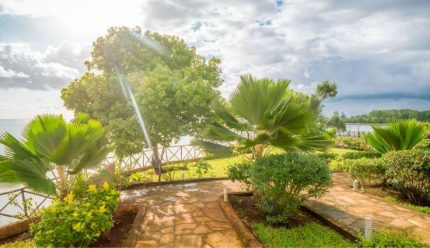 Atpūtas ceļojums uz Zanzibāru – Azao Resort & Spa 3*