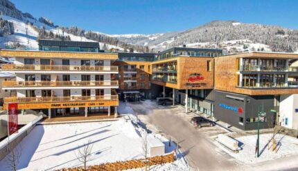 Slēpošana Austrijā - AlpenParks Central Hotel & Apartment 4*